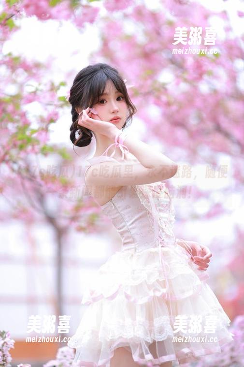 17c吃瓜里，永不迷路，随便一条新闻都能引发深度脑洞！