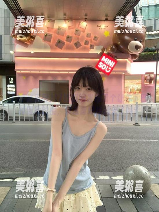 17吃瓜网 17吃瓜网发布了个让你下巴掉到地的梗,你准备好捡起来了吗?