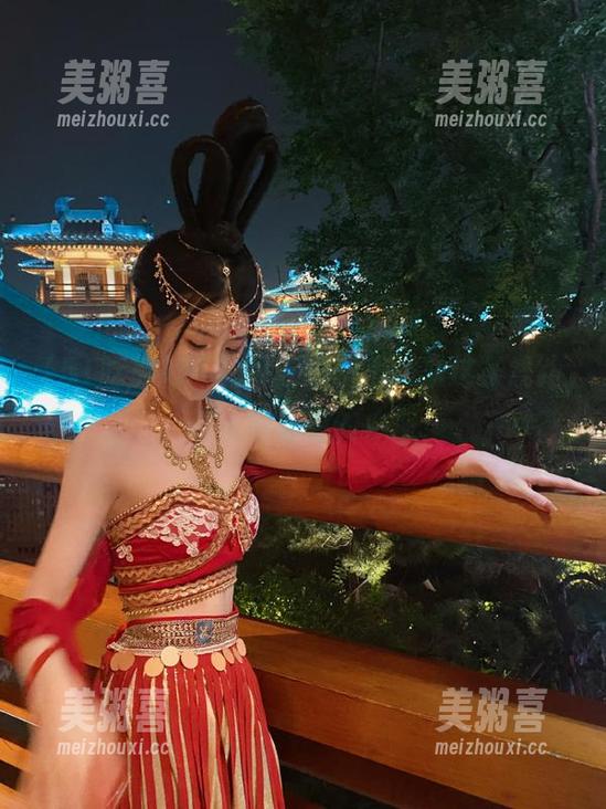 51吃瓜 51吃瓜王爆料|就从这条线路,杀入娱乐圈的心脏!