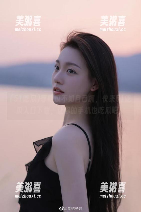 51吃瓜 等吃瓜不如自己抓,快来51吃瓜入口下载,让你的手机也吃瓜吧!