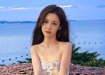 下载51热门官网,今天的瓜是全场的焦点呀!