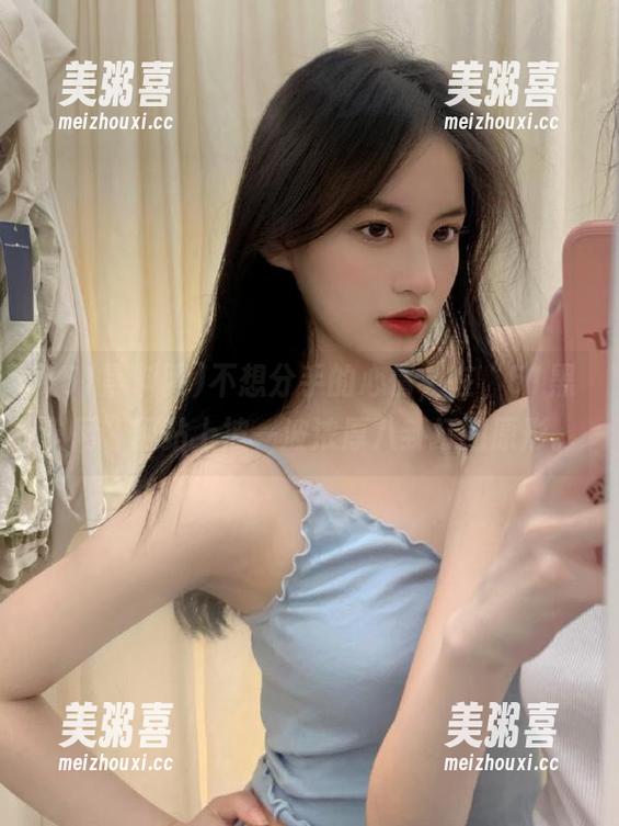 51黑料网 不想分手的心情,在“51黑料网”网站上被一波浓厚八卦打回原形。