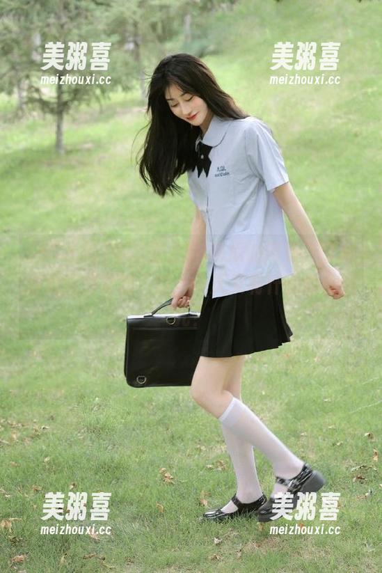 58吃瓜 每次登上58吃瓜的网页,我都像是在开宝箱,哇,今天又有什么新玩意儿?