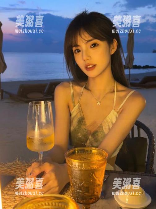 91cg 91cgcom,的网址居然藏着传说中的‘不小心’吃瓜旅行图鉴!