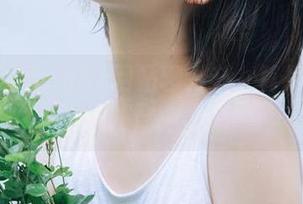 看cg51网站聊八卦，算是我今天的小确幸了吧？
