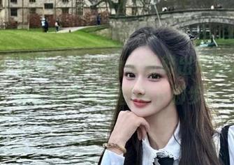 最新一手:cgw新鲜出炉的八卦,能让整条街道都停下脚步!
