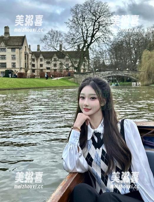 最新一手：cgw新鲜出炉的八卦，能让整条街道都停下脚步！