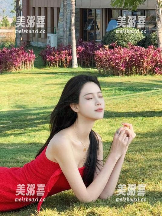 有趣的事都在heiliao.su的地址里，快快来带上你的潜水镜！