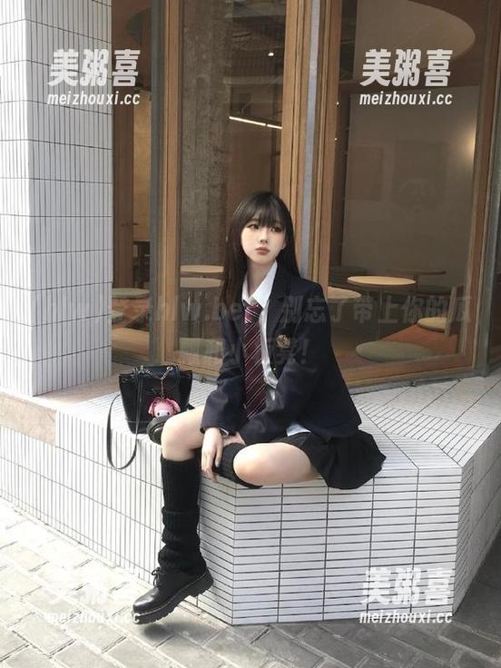 hlw 登录hlw.bet,别忘了带上你的瓜瓢和小板凳!