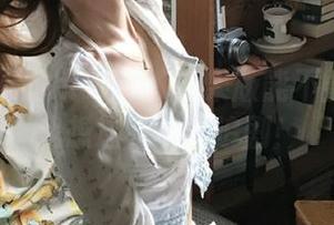请问hlw.bet苹果版能不能播戏？我想边吃瓜边追剧！
