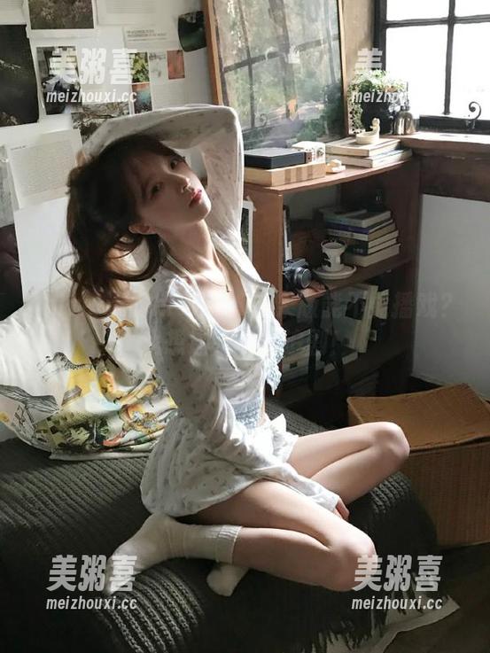 请问hlw.bet苹果版能不能播戏？我想边吃瓜边追剧！