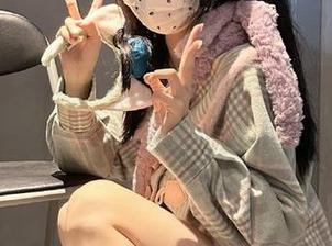 “hlw”独家视频，谁说明星没偶像包袱？这表情你拿捏住了吗？