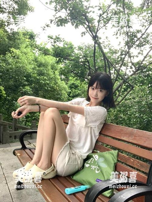 zztt黑料 lz强烈推荐你们去找zztt黑料最新地址,不过网页上应该小心点!