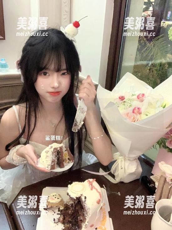 五一吃瓜 在“五一吃瓜”网页上,苹果手机下载成了简单的事!