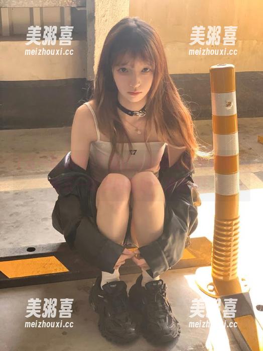 下载iOS也能让安卓羡慕，给五一吃瓜网再加一波热度！