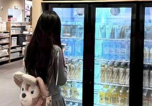 观看全网吃瓜，原以为只是直播，没想到还是综艺！