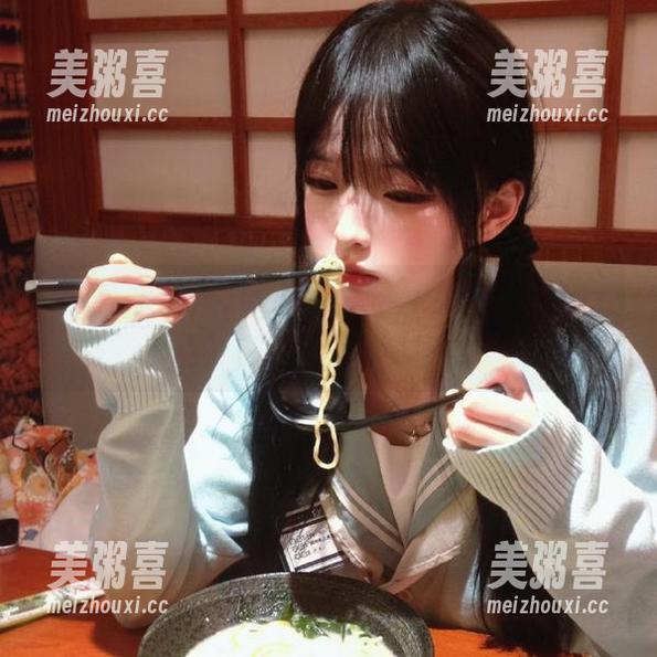 冲哥黑料说折耳鱼惨遭误解，点开链接一探究竟吧！