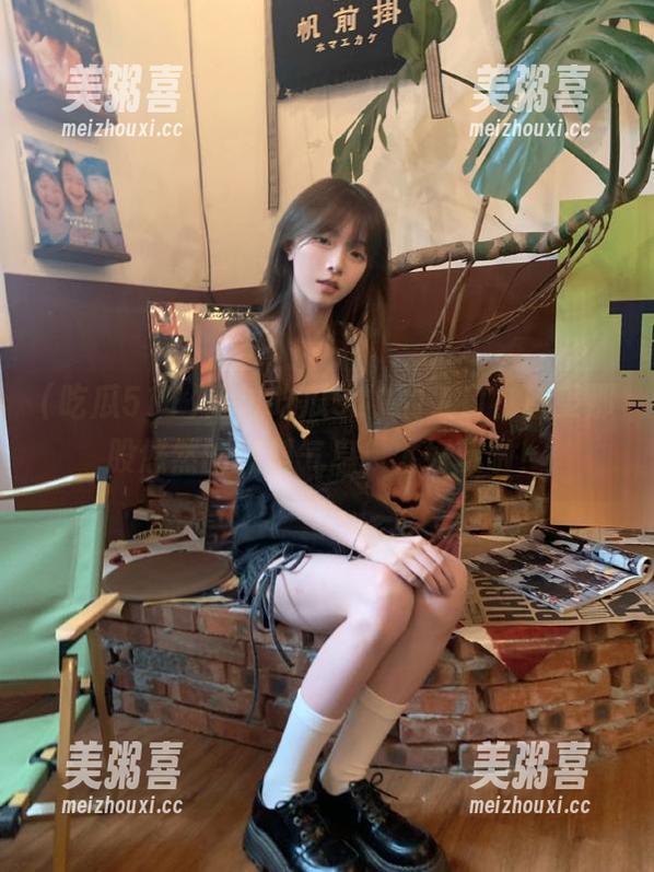 吃瓜511 透过吃瓜511的入口,感受那股悠然的爆料气息,太好玩啦!