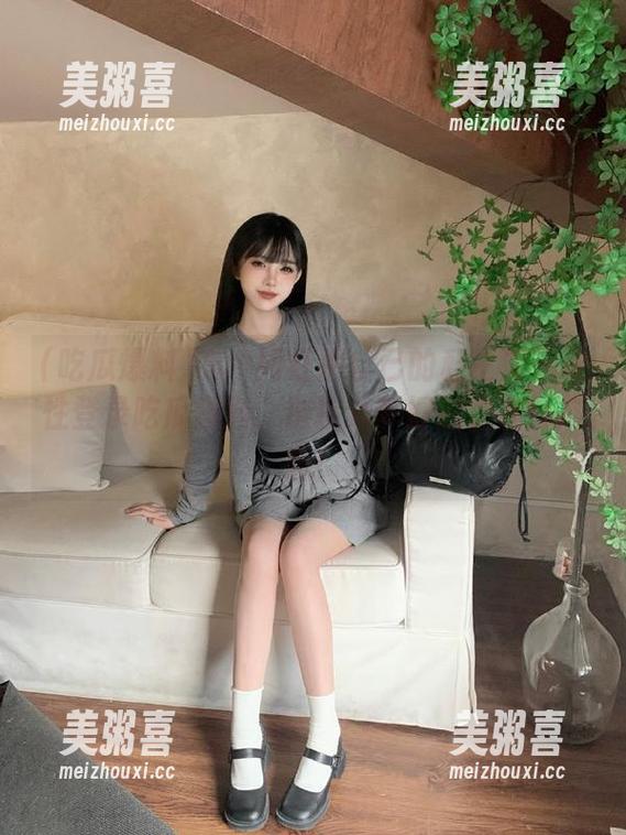 吃瓜爆料 有个网红把自己的私生活一次性登录吃瓜爆料,链接分享得像是在打广告!
