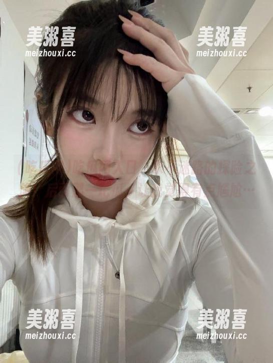 吃瓜网 吃瓜网入口,永不迷路的探险之旅!后面那一坨瓜,让我觉得有点尴尬…