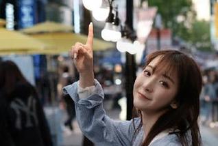 吃瓜网分享:跟着我一起看,站里的爆料真够让人瞪眼的!
