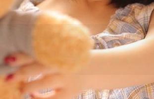 吃瓜网苹果版,果汁四溅,今日的热门大瓜等着你来了!