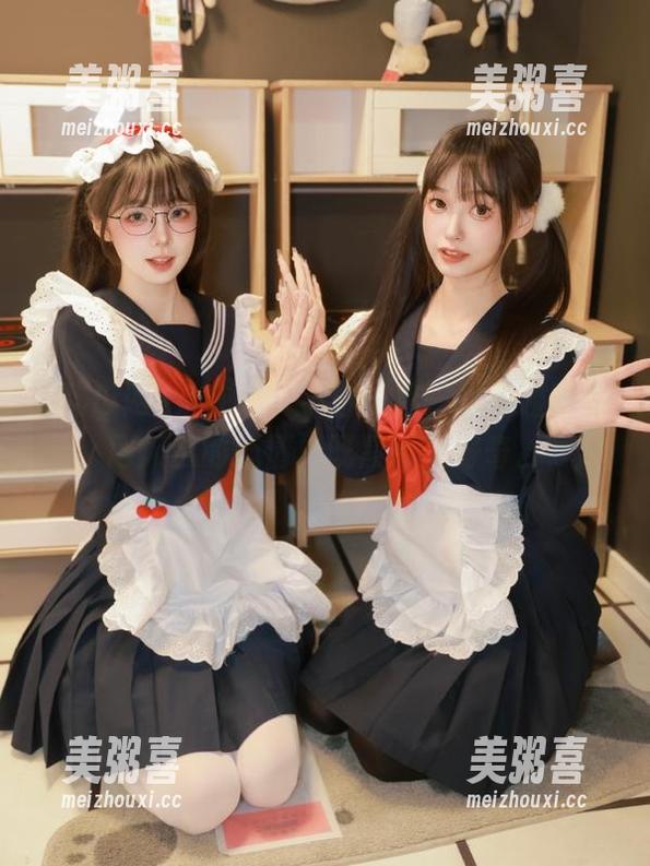 吃瓜网 “在线”小白:第一次触碰吃瓜网入口的心情,既紧张又好奇。