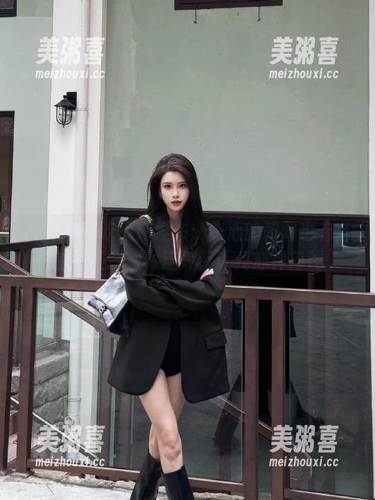 吃瓜网 吃瓜网发布:伤心的朝阳也有自己的彩虹时刻,这气氛让我心神向往。