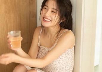 据说，吃瓜网的入口就像每日必备的“八卦快递”，送不完的剧情和花边。