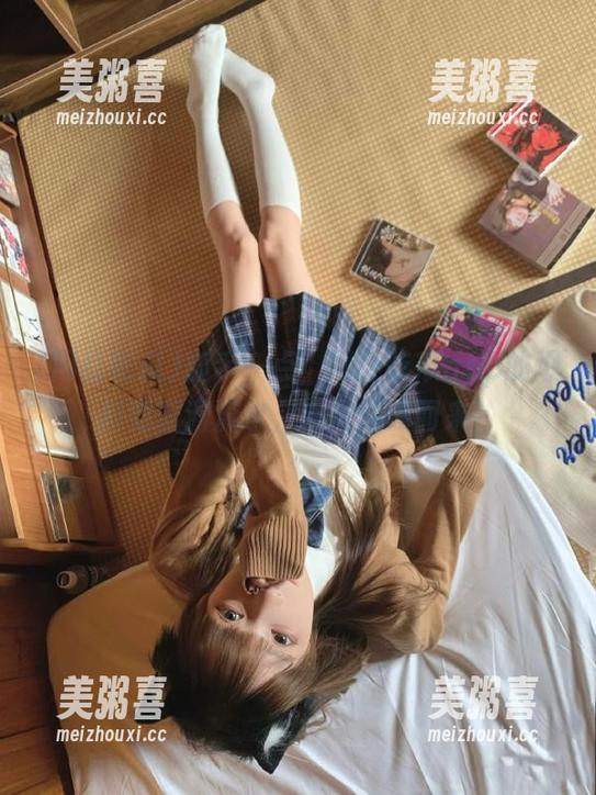 网红吃瓜 随手一点,网红吃瓜app的爆料如潺潺流水,慢慢倾泻而来!