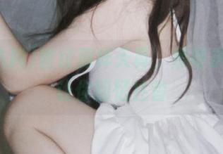 曾经那样天真,黑哥扒料视频让你回忆往昔