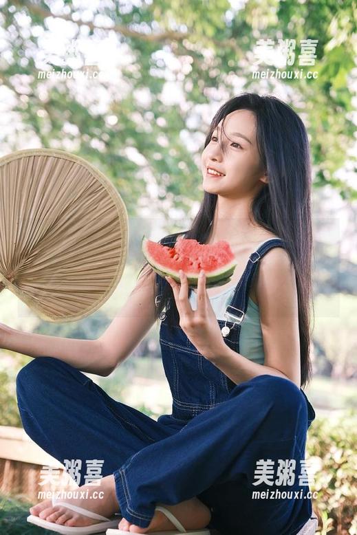 黑料51 传送门点开,“黑料51”的瓜果然是个无底洞,留下我在惊讶和好奇中徘徊。
