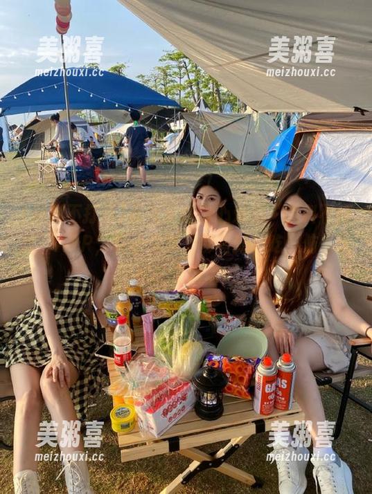 黑料不打烊 永久下载你心爱的“黑料不打烊”APP,保证你每天都有新料吃,仿佛无尽的便利店!
