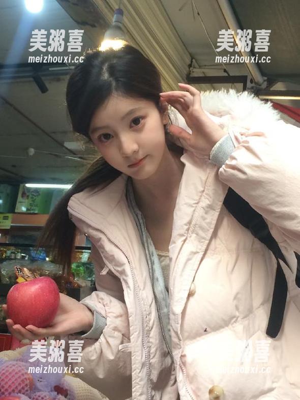 黑料吃瓜 这年头,竟然有人不观看黑料吃瓜app,心真大!