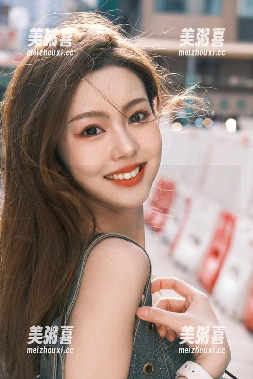 黑料正能量 下载黑料正能量网站,常客就送一份永久关注特权!