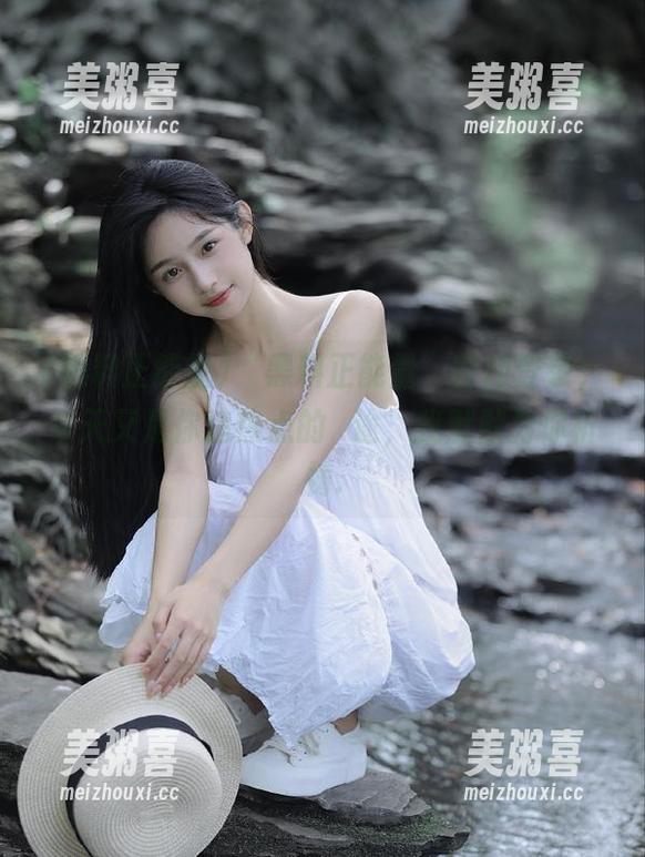 黑料正能量 “黑料正能量”官网登录,今天又是你追热点的囧途,我默默为你祈祷.