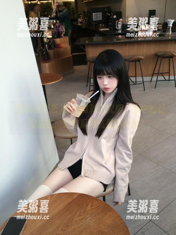 登录黑料研究所，心中的疑问总在：这些瓜到底是谁种的？