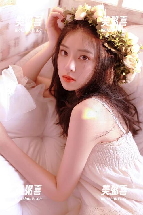 黑料老司机 黑料老司机不打烊,下载后陪你熬夜吃瓜怎么滴?